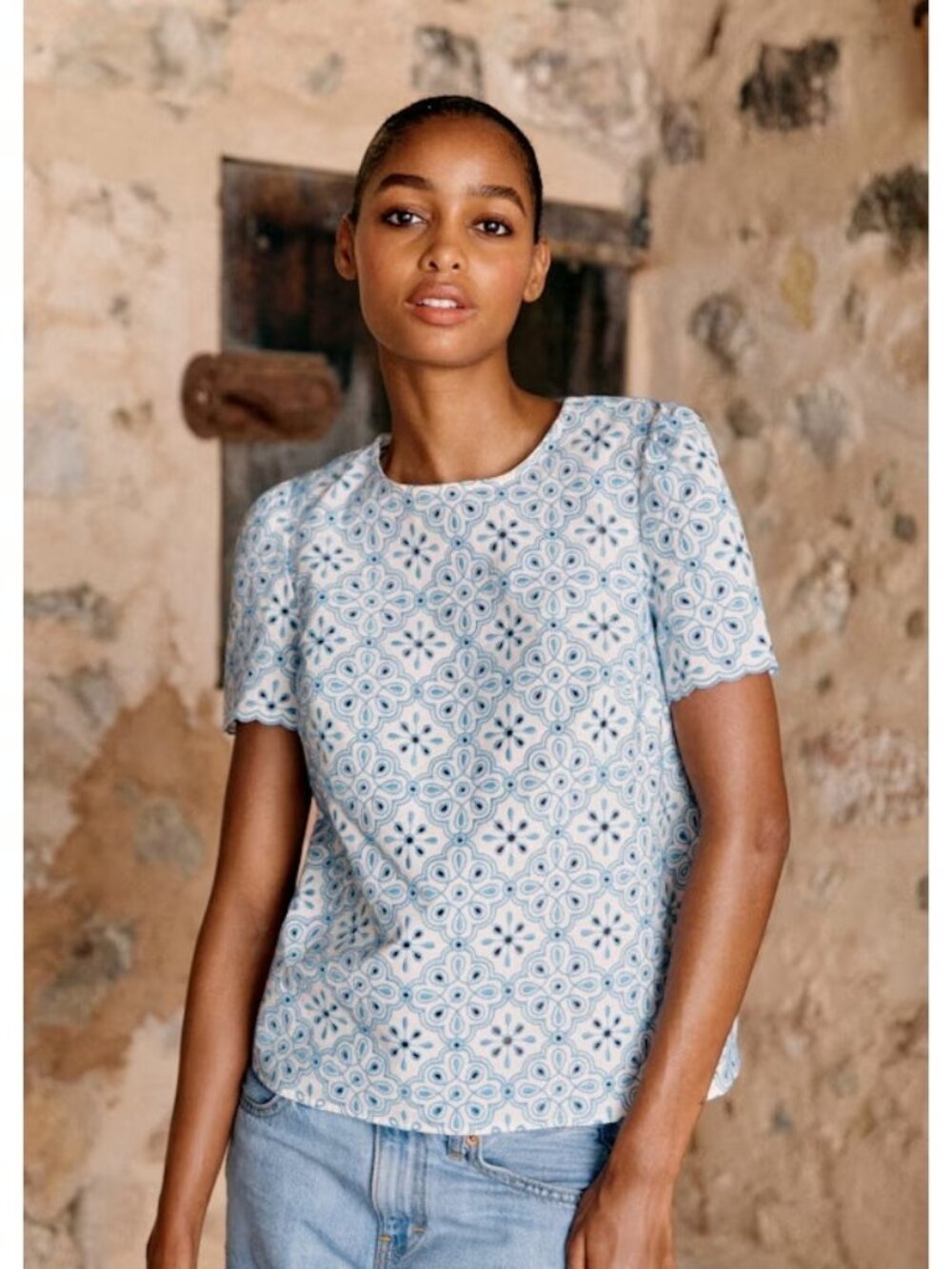 NWT Sezane Annabelle Blouse in Ecru Blue Vintage Embroidered Eyelet Top 36 US 4